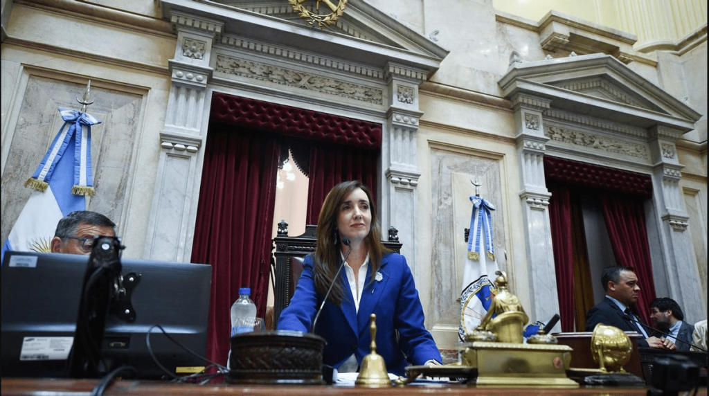 La senadora de La Libertad Avanza, Patricia Bullrich, definió la sesión como un punto de quiebre en la dinámica política del recinto. 
