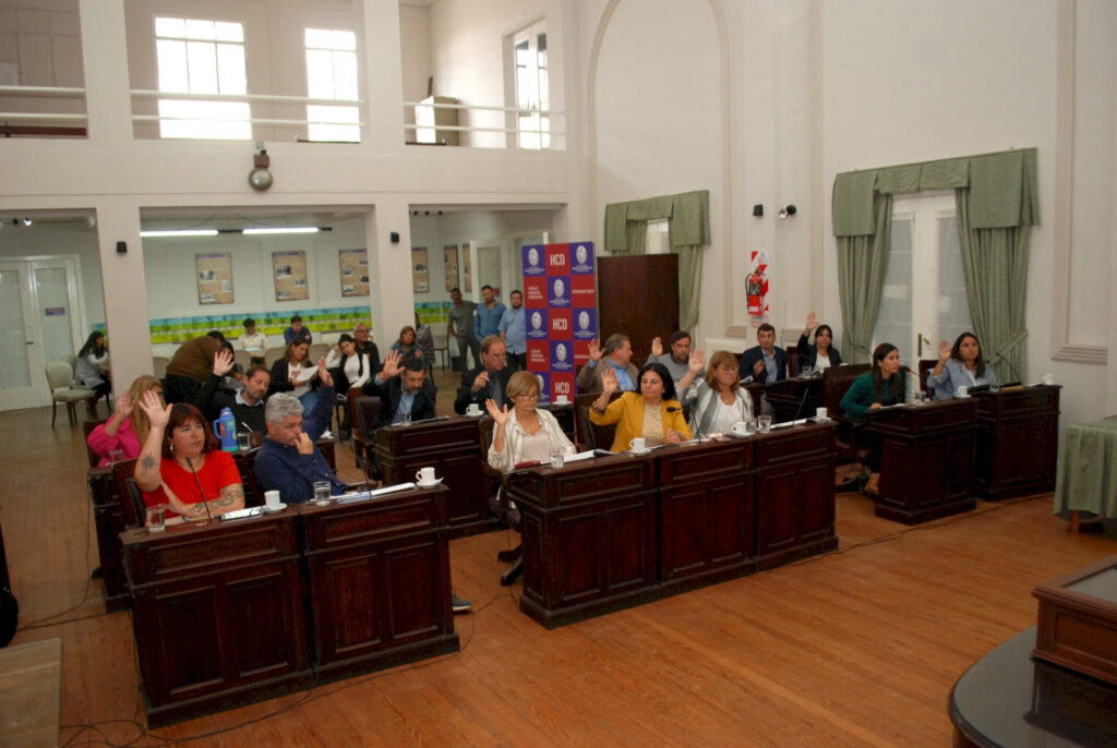 El proceso para la venta del histórico Complejo Casino de Necochea empezó a tomar forma concreta con más de veinte martilleros interesados.