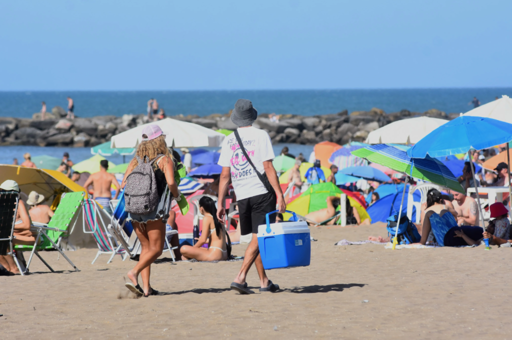 
Según el INDEC, en 2025 Mar del Plata recibió 843.070 turistas, con una caída del 17,9% en dos años.