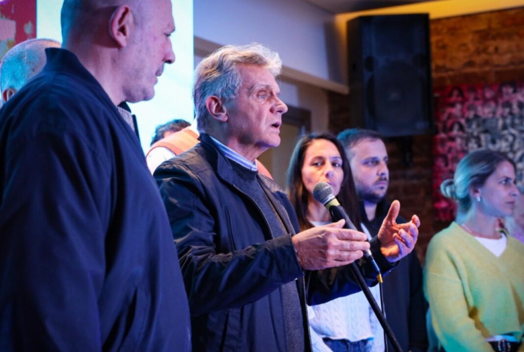 El ex diputado bonaerense, Gustavo Pulti, repudió el bombardeo de EE. UU a Venezuela. “Aceptar precedentes de esta índole supone convalidar primacías sin legalidad”, afirmó.