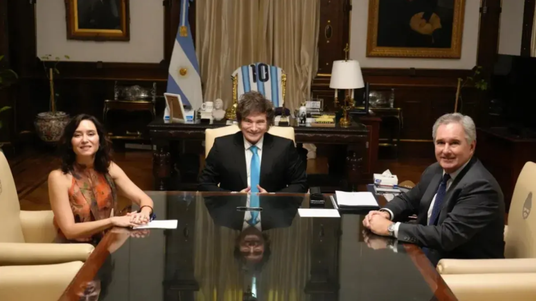 La senadora, Patricia Bullrich, precisó que el Gobierno nacional interpreta que es inminente la liberación de los detenidos argentinos en Venezuela.