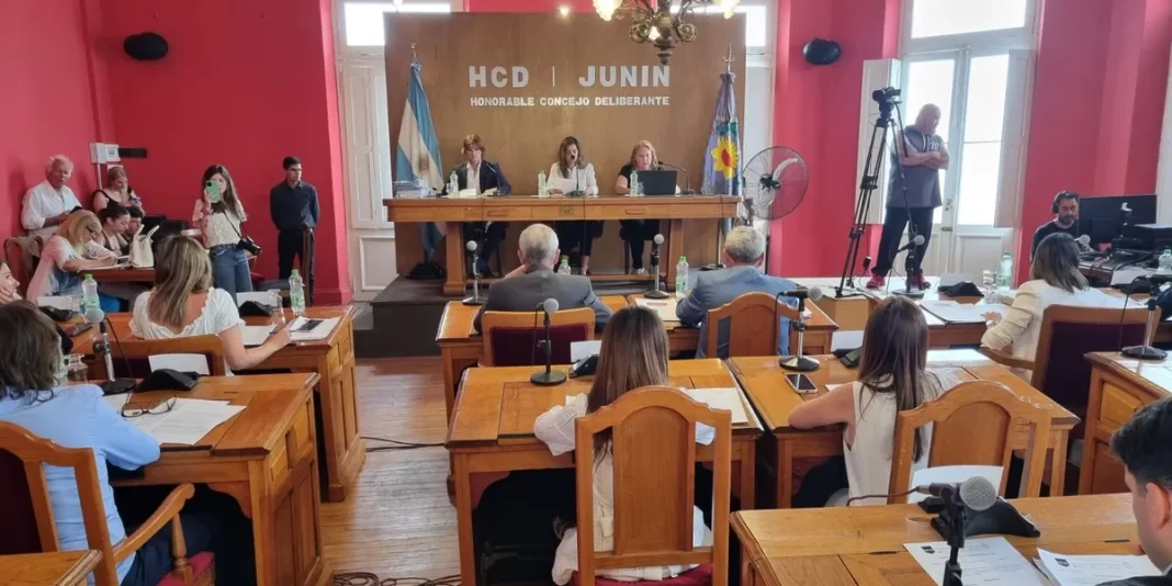 Este viernes, el HCD de Junín aprobó la Ordenanza Fiscal Impositiva, el cual plantea la continuidad de la Tasa a los combustibles.