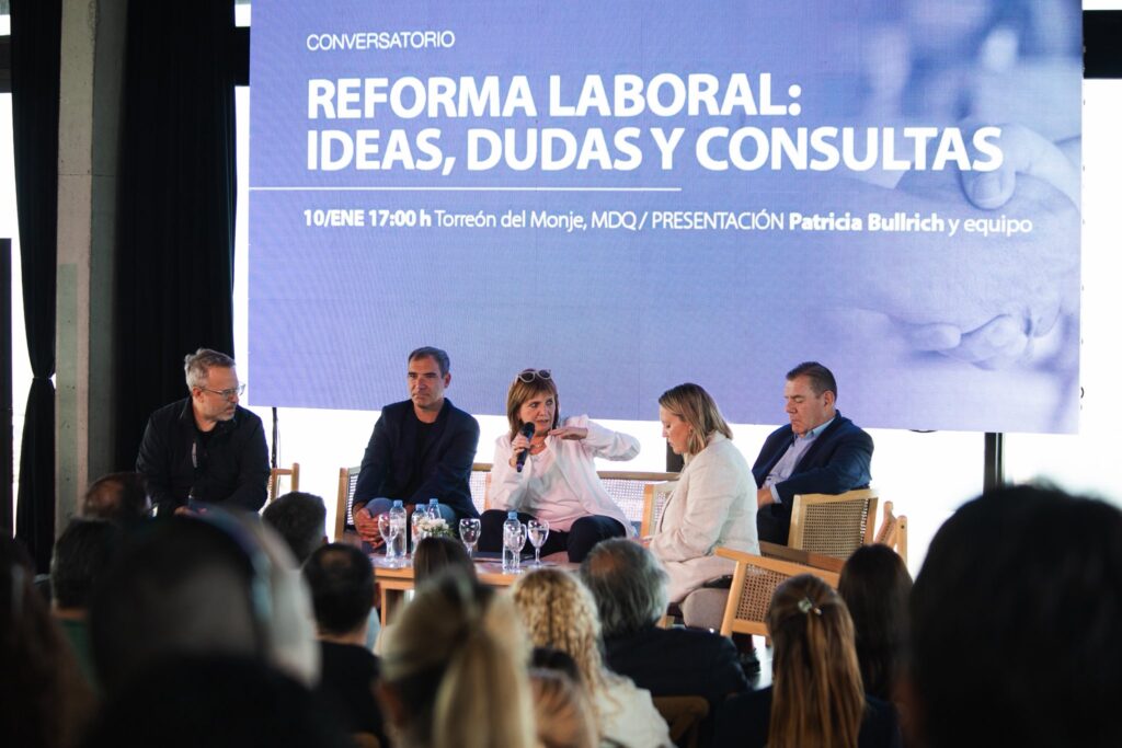 La presidenta del bloque de La Libertad Avanza en el Senado, Patricia Bullrich, desarrolló una intensa agenda de actividades en Mar del Plata.