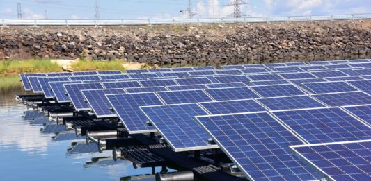 La provincia de Buenos Aires reglamentó la generación comunitaria de energía renovable y habilitó la venta de excedentes a la red eléctrica.