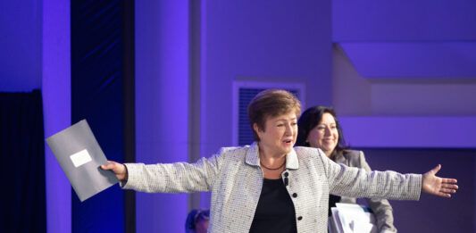 Previo a la revisión de metas de febrero, la portavoz del FMI, Julie Kozack, destacó la acumulación de reservas del Banco Central en los primeros días de 2026.