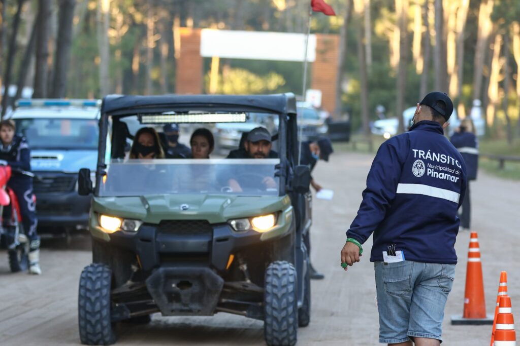 Pinamar endureció el régimen sancionatorio para vehículos motorizados en zonas no habilitadas, especialmente en el sector conocido como La Frontera.