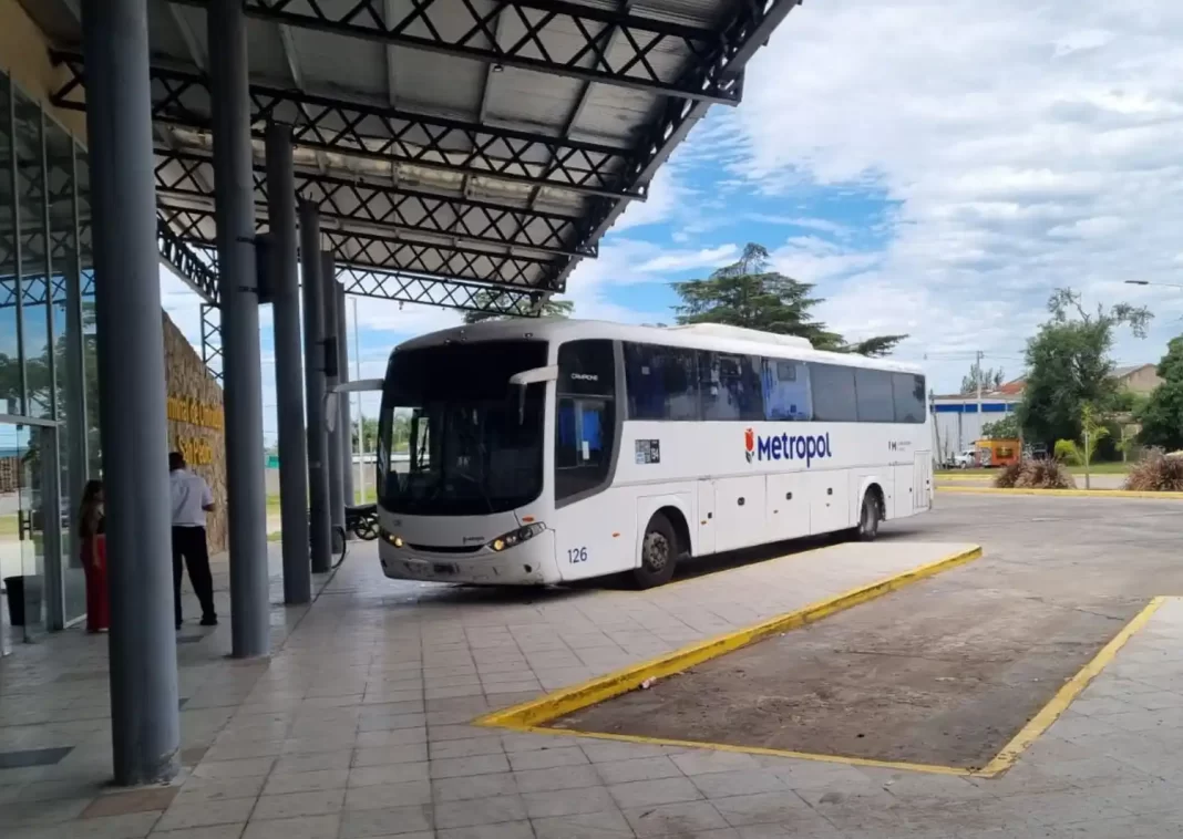 Cámaras del transporte denunciaron a Metropol por presunto esquema fraudulento en perjurio del Estado nacional.