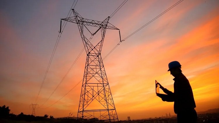 Energía: el Gobierno tomó un préstamo para evitar apagones