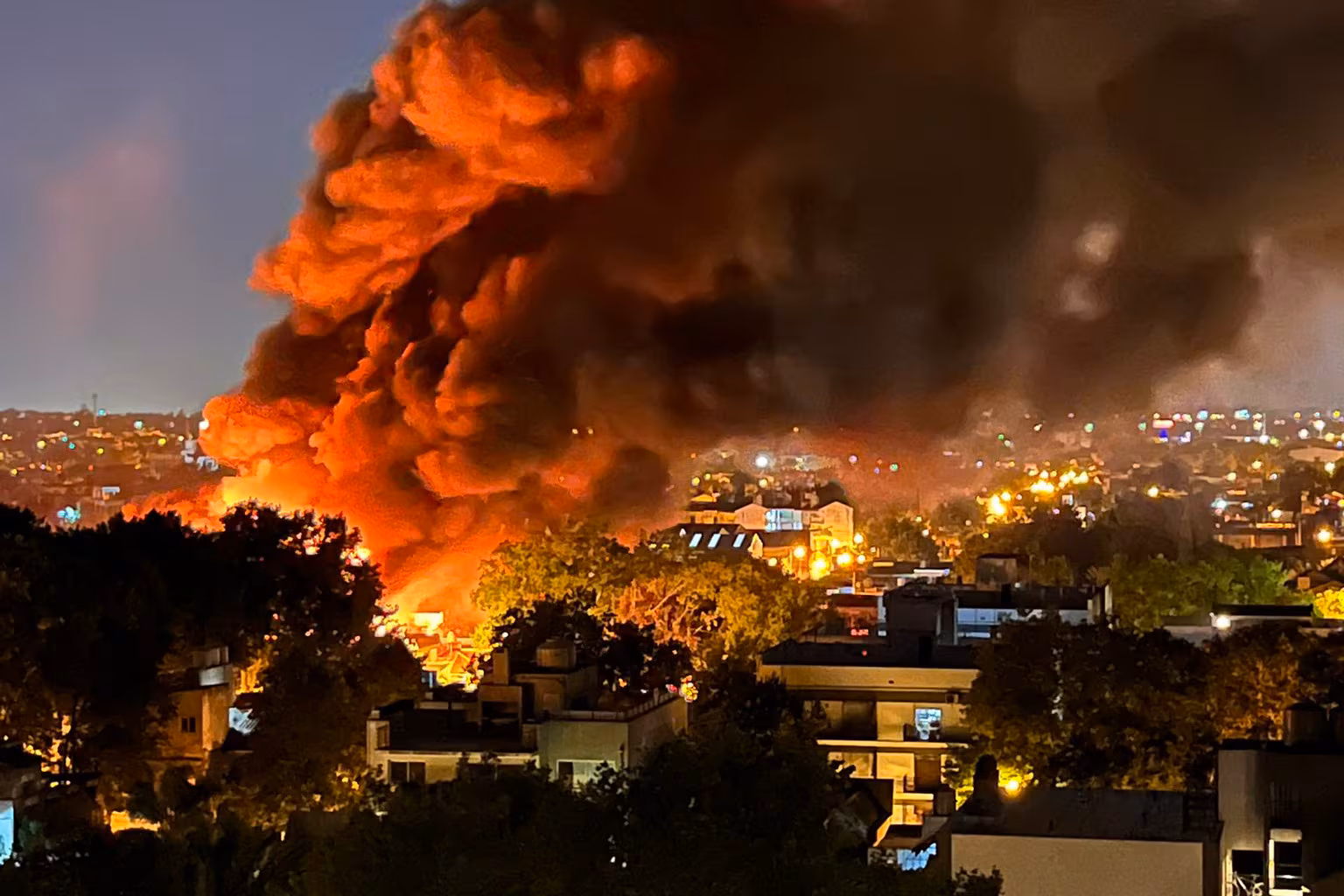 El Consejo de Química alertó por la seguidilla de explosiones en distintas plantas del territorio bonaerense y pidió más controles por parte de las autoridades provinciales. 