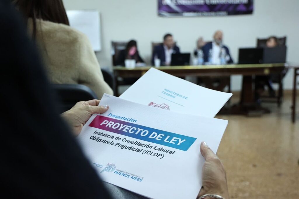 El ministro Walter Correa detalló los proyectos que impulsará desde la cartera de Trabajo para 2026.