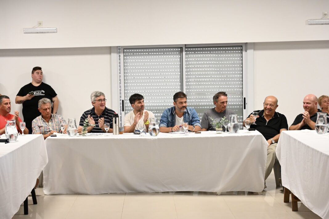 Intendentes y dirigentes del MDF por la Quinta sección electoral pidieron una lista de unidad en el PJ bonaerense que responda al gobernador Axel Kicillof.