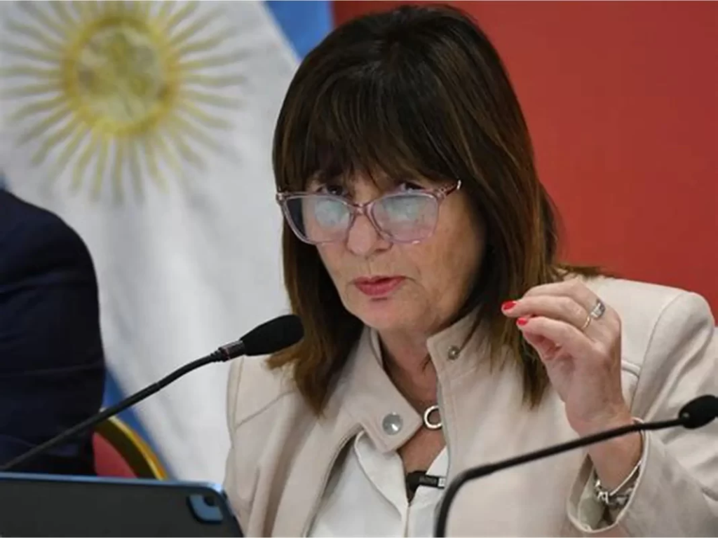 La senadora libertaria, Patricia Bullrich, volvió a la carga contra los jubilados al señalar que “conceptualmente es un error” el PAMI. 