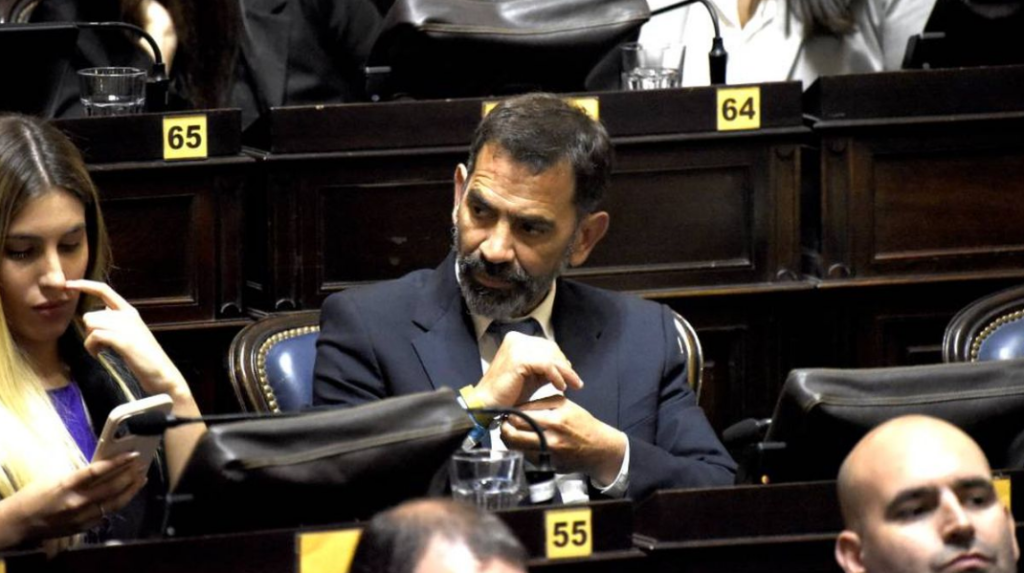 La crisis en el suministro de agua potable en la zona norte de La Plata llegó formalmente a la Legislatura bonaerense. 