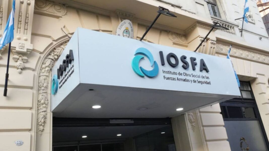 El Hospital Privado de la Comunidad de Mar del Plata redujo las prestaciones a los afiliados de IOSFA, la obra social nacional de los militares y personal de seguridad.