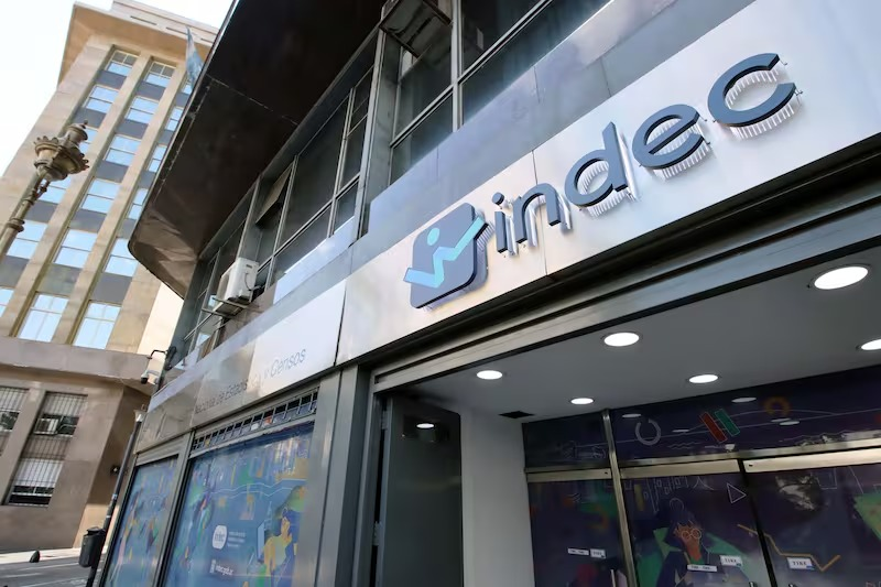 En la antesala de la renovación en la conducción del INDEC, el Gobierno nacional avanzó con una reconfiguración en organismos clave del Estado, en el marco de una serie de renuncias y nuevas designaciones formalizadas por decreto.