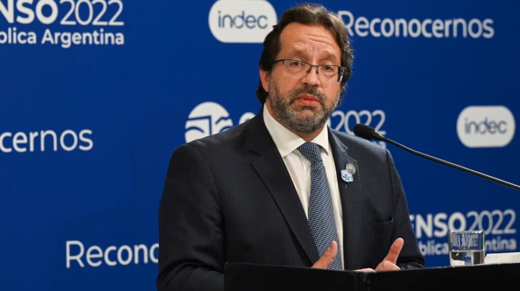 La salida de Lavagna en la conducción del INDEC, se dio en plena implementación del IPC renovado, con nuevos criterios de medición y mayor desagregación de rubros.
