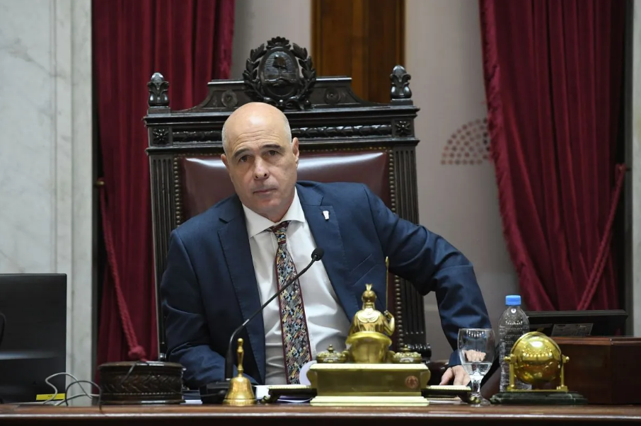 El ministro del Interior, Diego Santilli, y el senador, Bartolomé Abdala, ratificaron la confianza del Gobierno nacional en avanzar con la aprobación de la reforma laboral.
