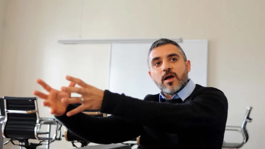 Cristian Girard puso el foco en las grandes fortunas y alertó por la desigualdad creciente producto de la concentración de la riqueza.