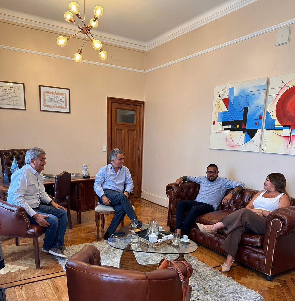 De izquierda a derecha: Ramón Vera, Sebastián Pareja, Luciano Olivera y Andrea Vera.