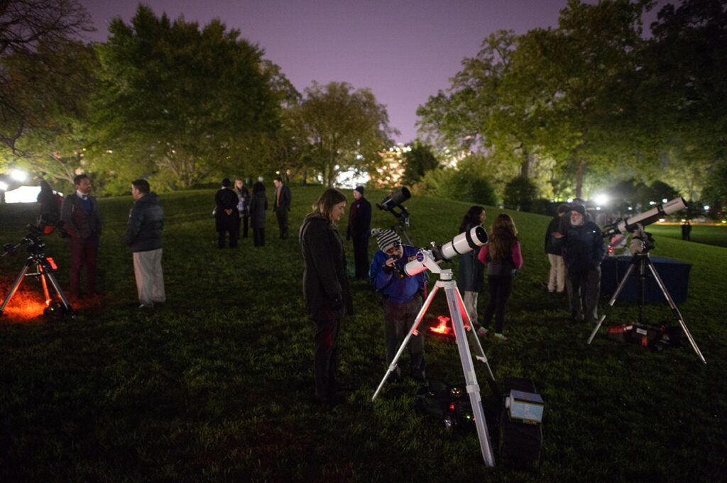 Este fin de semana largo de Carnaval, Coronel Dorrego ofrece la posibilidad de acercarse a las estrellas con la primera experiencia de observación astronómica.