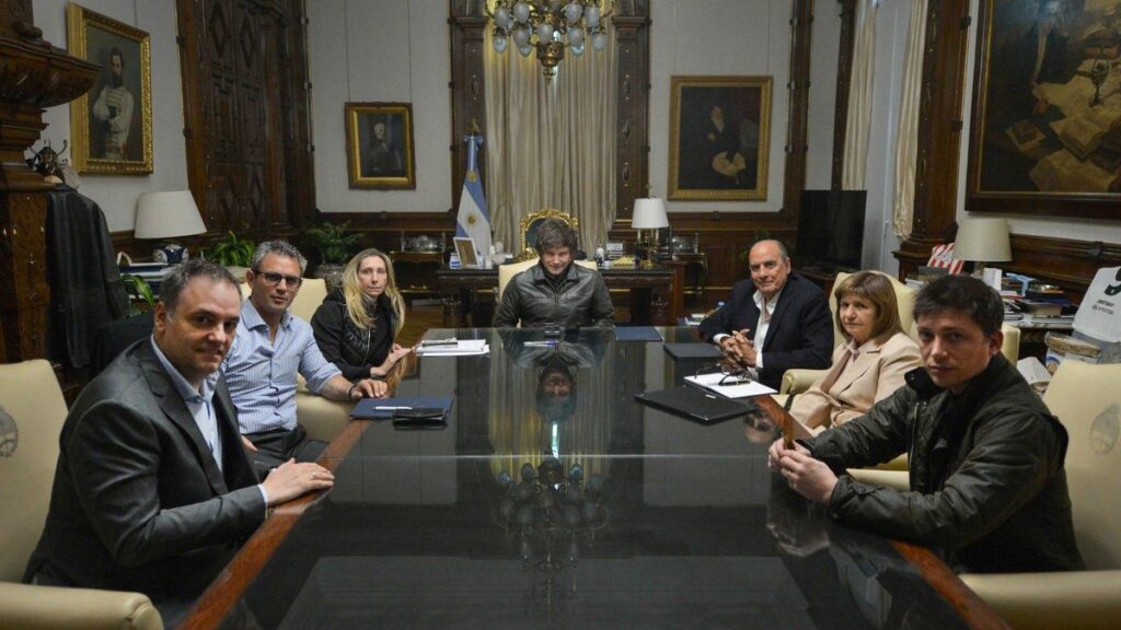 El Ejecutivo presiona a Diputados para que apure el tratamiento de la reforma laboral y apruebe el proyecto antes de que comience el periodo ordinario.
