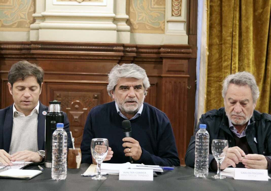 El Ministerio de Trabajo bonaerense de Walter Correa convocó a una audiencia urgente entre la empresa FATE y los trabajadores.