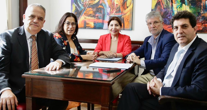 El puntano Fernando Salino, la jujeña Carolina Moises, la tucumana Sandra Mendoza, el catamarqueño Guillermo Andrada y el riojano Fernando Rejal, integrantes de Convicción Federal.