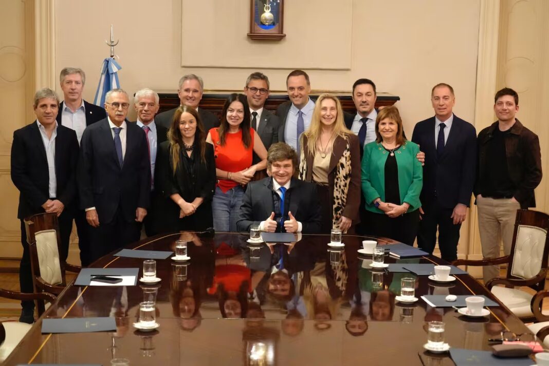 El presidente Javier Milei reunió al Gabinete antes de la apertura de sesiones, y anticipará en el Congreso las reformas que impulsará en 2026.