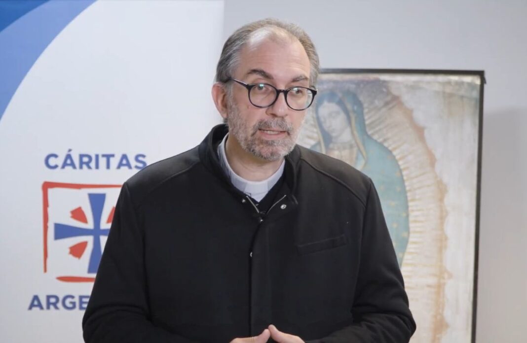 La Iglesia y organizaciones sociales reclamaron al Gobierno por el cierre de la SISU, la paralización de obras y el impacto en barrios populares.