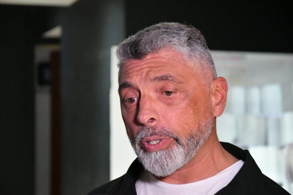 El concejal de Bahía Blanca, Carlos Alonso, recordó que tiene un proyecto en su haber para prohibir la actividad de trapitos en la ciudad.