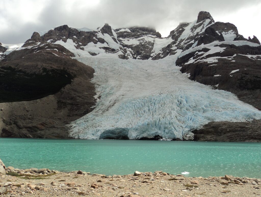 
Así son los glaciares en los Andes Desérticos argentinos. 