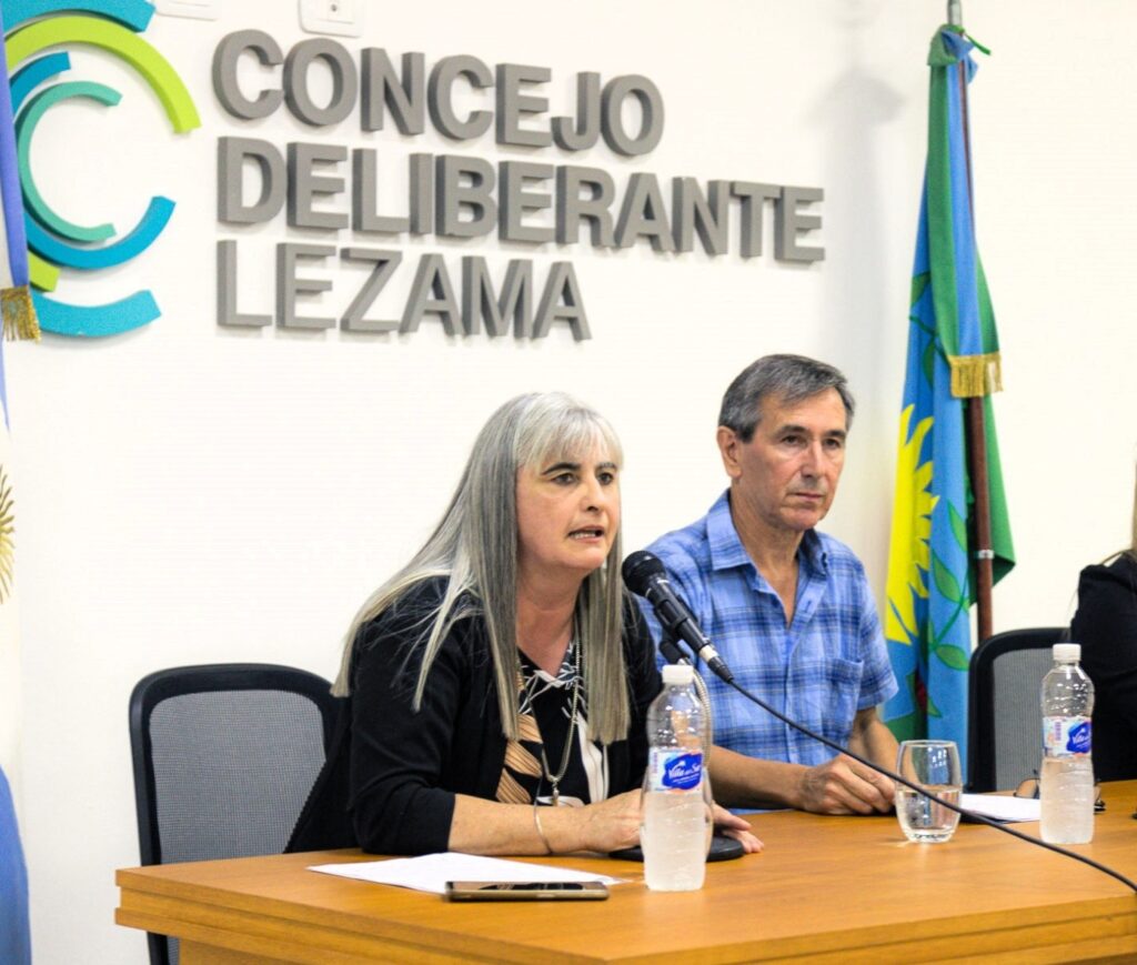 Tras la renuncia de Harispe, Myriam Mongay estará al frente del Ejecutivo de Lezama hasta 2027.