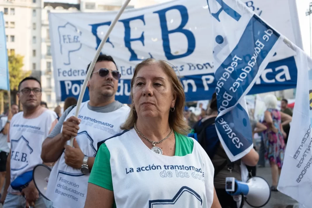 La titular de FEB, Liliana Olivera, cruzó a Roberto Baradel y aseguró que el paro convocado por los docentes para el 2 de marzo 