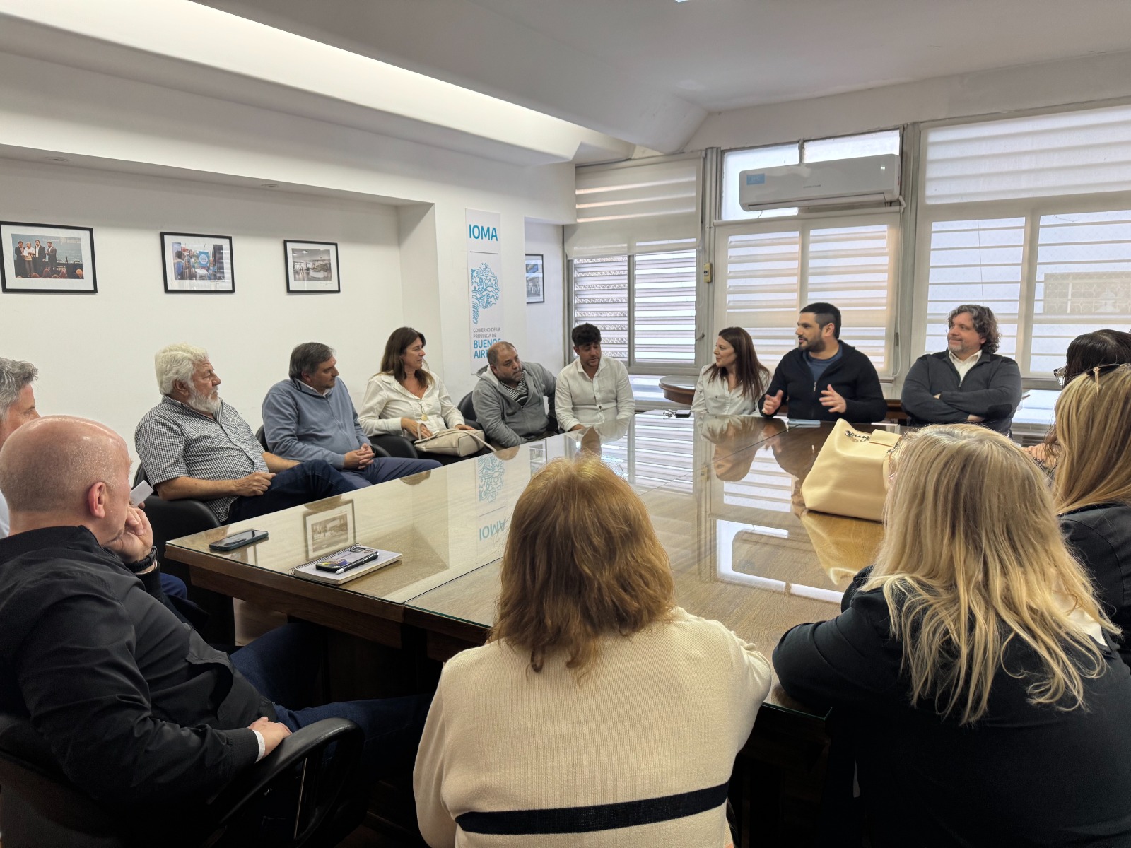 En octubre de 2025, la conducción de IOMA anunció la adhesión al nomenclador nacional y fijó el 1° de enero de 2026 como fecha para su entrada en vigencia.