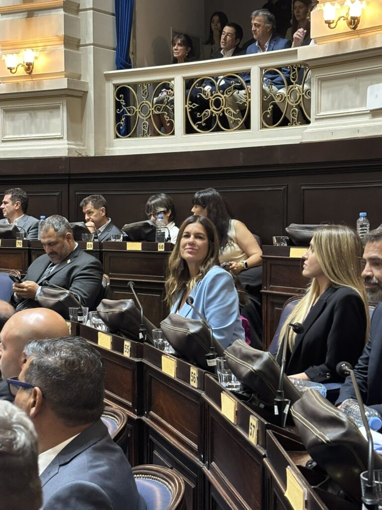La diputada, Florencia Retamoso, exige que Kicillof detalle el procedimiento mediante el cual se inscribió a la AFA en la provincia de Buenos Aires. 