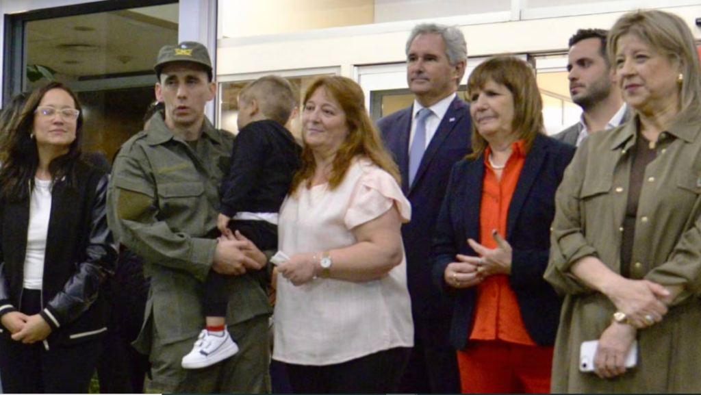 La senadora nacional, Patricia Bullrich, se refirió al estado en el que arribó el gendarme argentino Nahuel Gallo, que regresó al país.