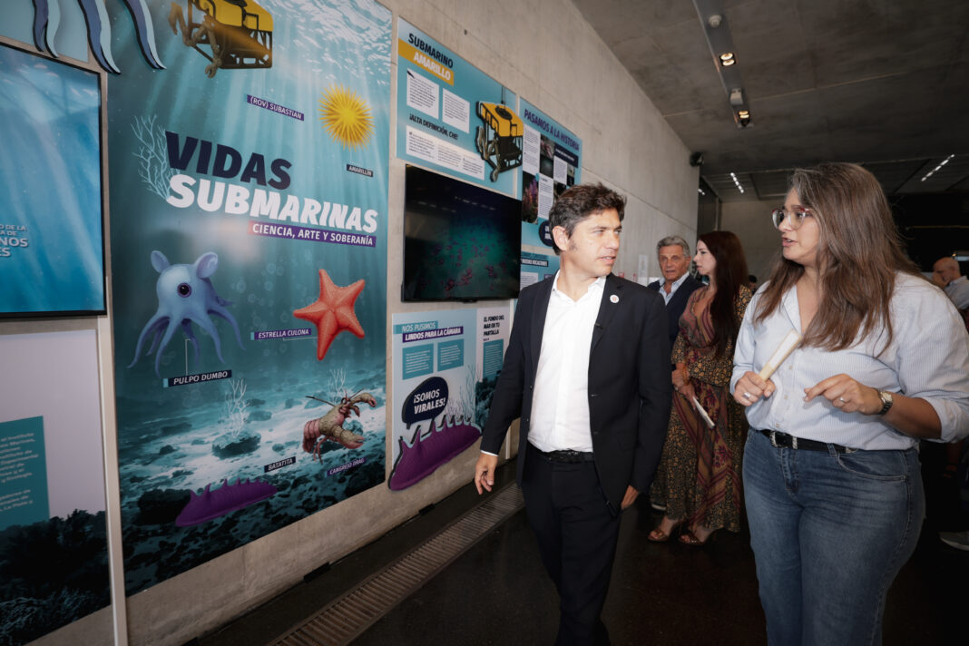 La Provincia firmó un convenio con el CONICET para monitorear la Costa Atlántica y evaluar contaminación, microplásticos y estresores marinos.