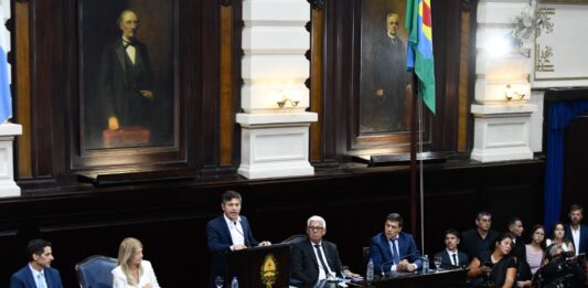 Ante la Asamblea Legislativa, Kicillof hizo una defensa de su gestión y llamó a construir una "salida productiva y federal" al modelo de Milei.