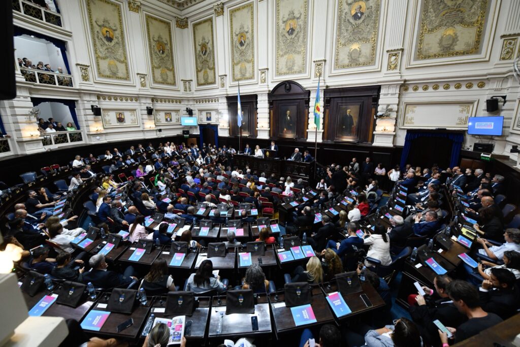 El diputado Matías Civale consideró que en el discurso de Kicillof faltaron respuestas concretas a temas sensibles como la salud y la autonomía municipal.