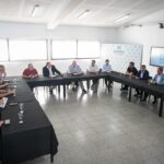 Rectores se reunieron para pedirle a Milei que cumpla la Ley de Financiamiento Universitario Rectores de universidades nacionales con sede en la provincia de Buenos Aires insistieron con el pedido para que Javier Milei cumpla la Ley de Financiamiento Universitario.