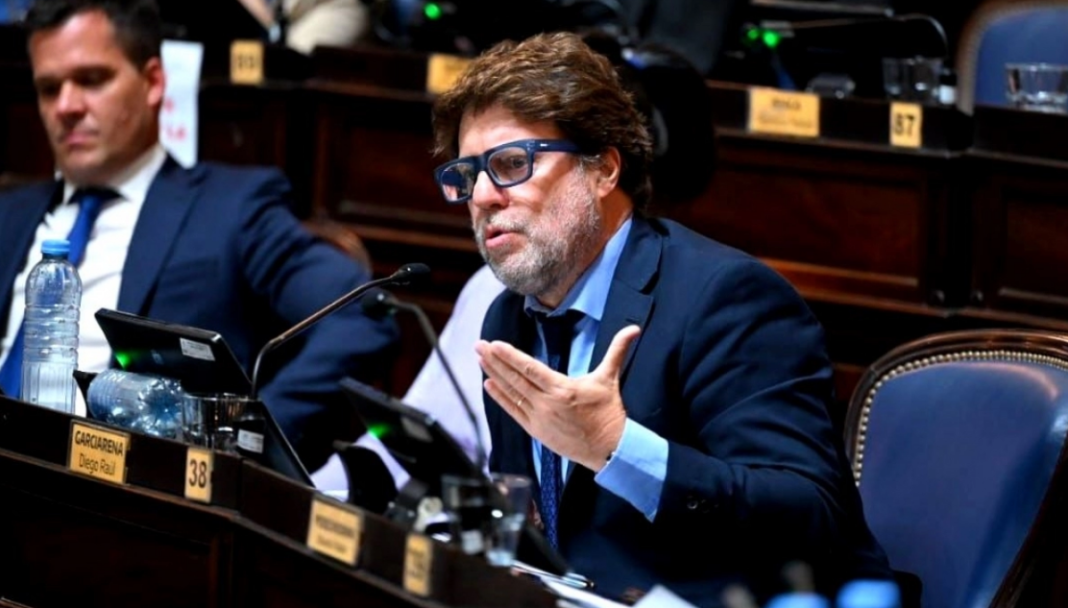 El diputado Diego Garciarena analizó la situación del sistema judicial bonaerense, los aportes a la Caja de Abogados y las vacantes en tribunales.