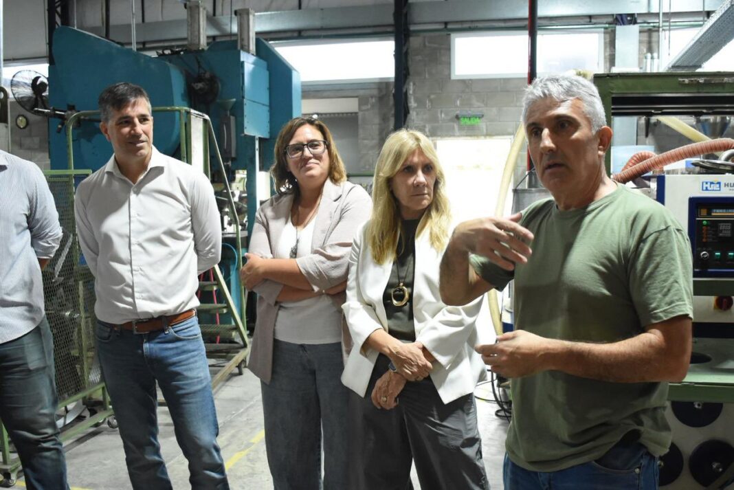 La diputada Priscila Minnaard analizó la polarización política actual y planteó que el radicalismo debe renovarse para reconstruir una alternativa.