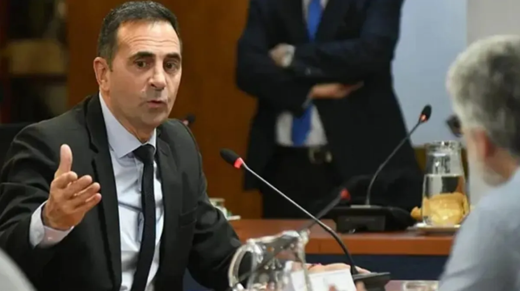 La Secretaría de Trabajo convocó a los principales gremios de la administración pública a retomar la negociación paritaria de los estatales.