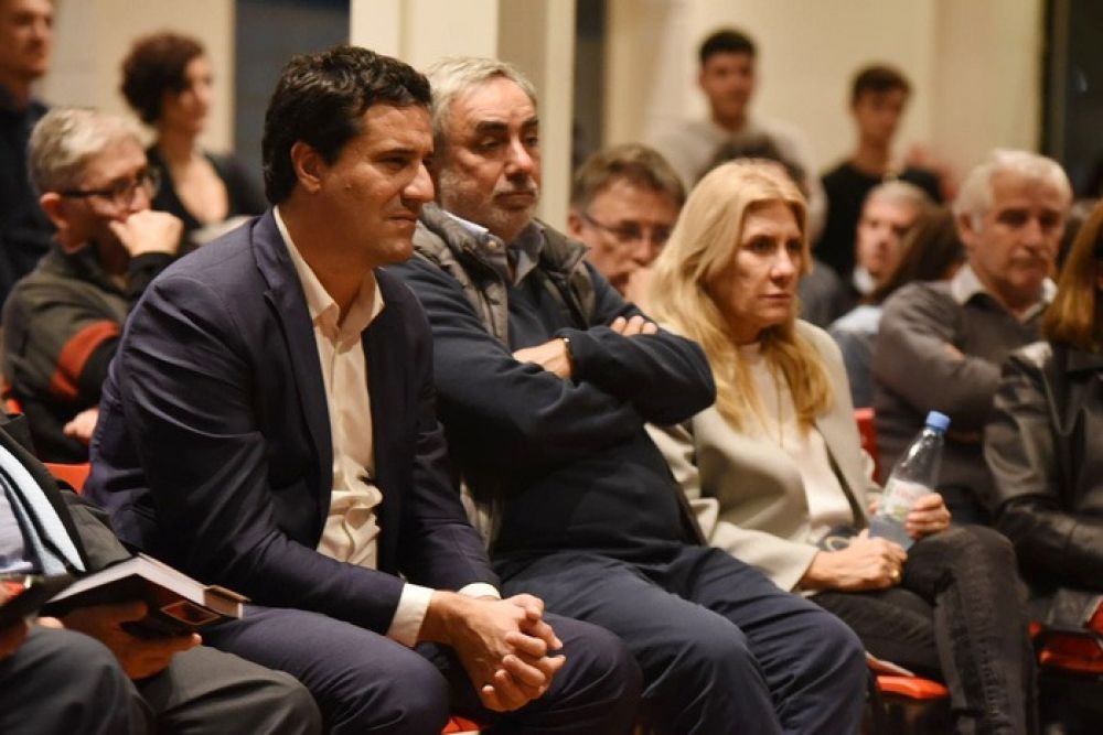 UCR bonaerense: el abadismo presiona para adelantar las elecciones internas al 7 de junio.