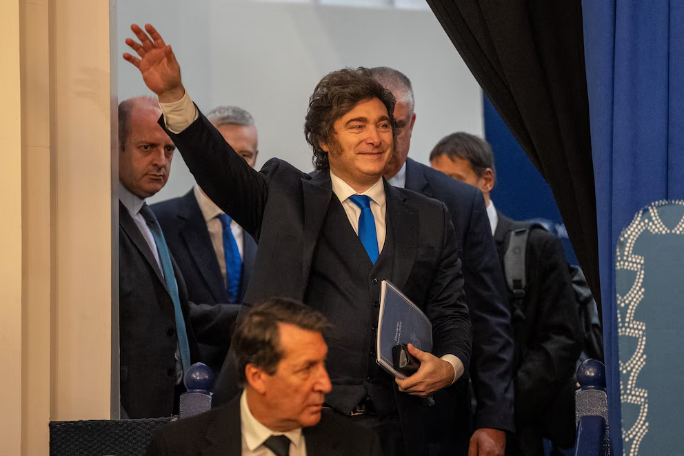 El presidente Javier Milei disertó en una universidad judía en Nueva York, desde donde volvió a apoyar a Donald Trump y pidió terminar con Irán.