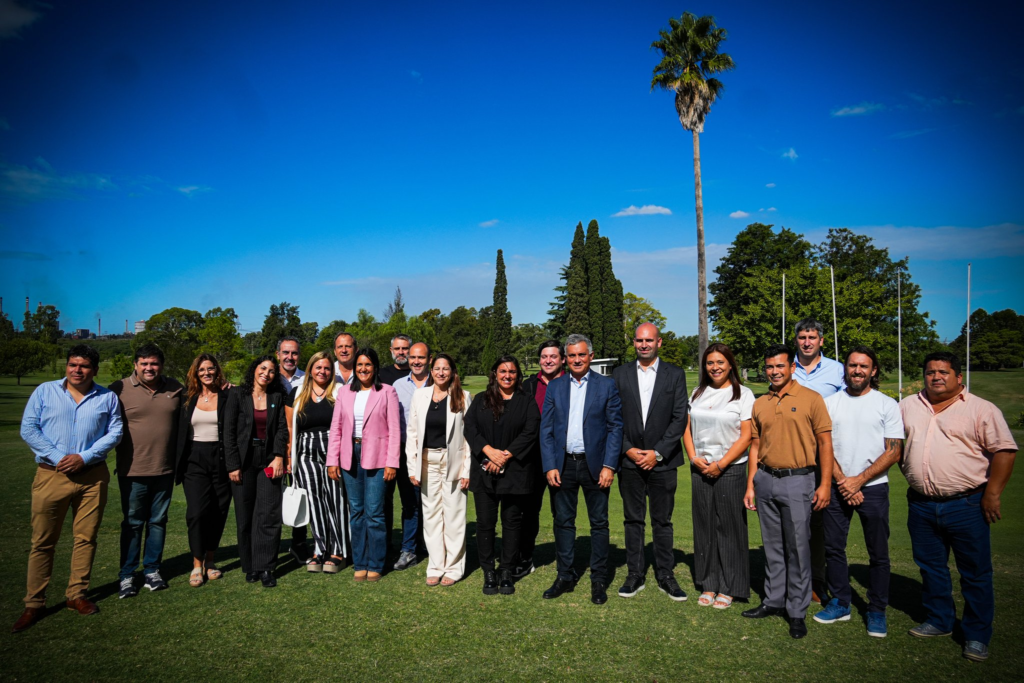 El diputado nacional y armador bonaerense libertario, Sebastián Pareja, encabezó un encuentro con legisladores bonaerenses y coordinadores distritales de la Segunda Sección Electoral. 