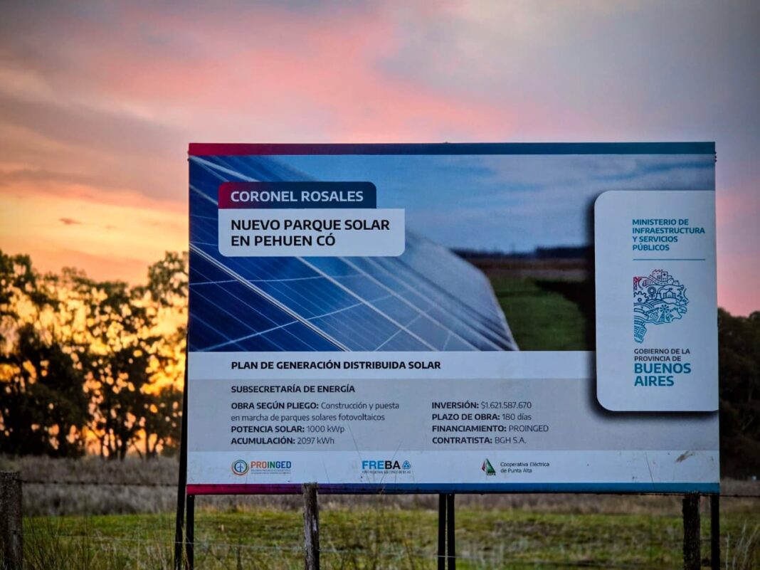 El intendente de Coronel Rosales, Rodrigo Aristimuño, dio detalles acerca del comienzo de los trabajos para emplazar el Parque Solar de Pehuen Co.