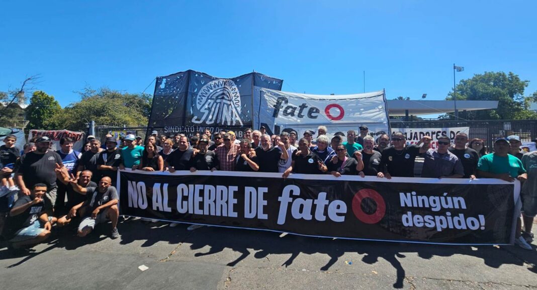 
Diputados de la Izquierda y Unión por la Patria recibirán a los trabajadores de FATE en el Congreso. 