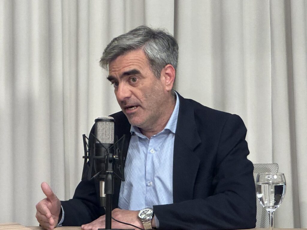 
Matías De Urraza, el senador bonaerense de La Libertad Avanza que puso el ojo en las obras de saneamientos cloacales en La Plata, Berisso y Ensenada. 