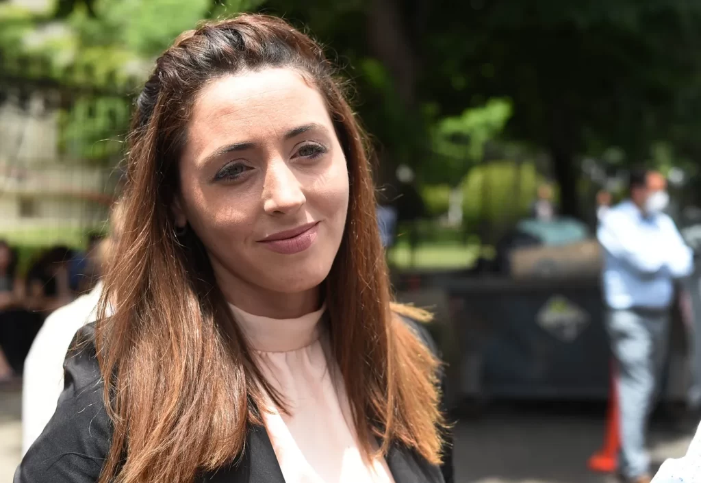 La diputada del PRO, Julieta Quintero Chasman, insiste con su proyecto de ley para concesionar por 30 años el aeropuerto de La Plata